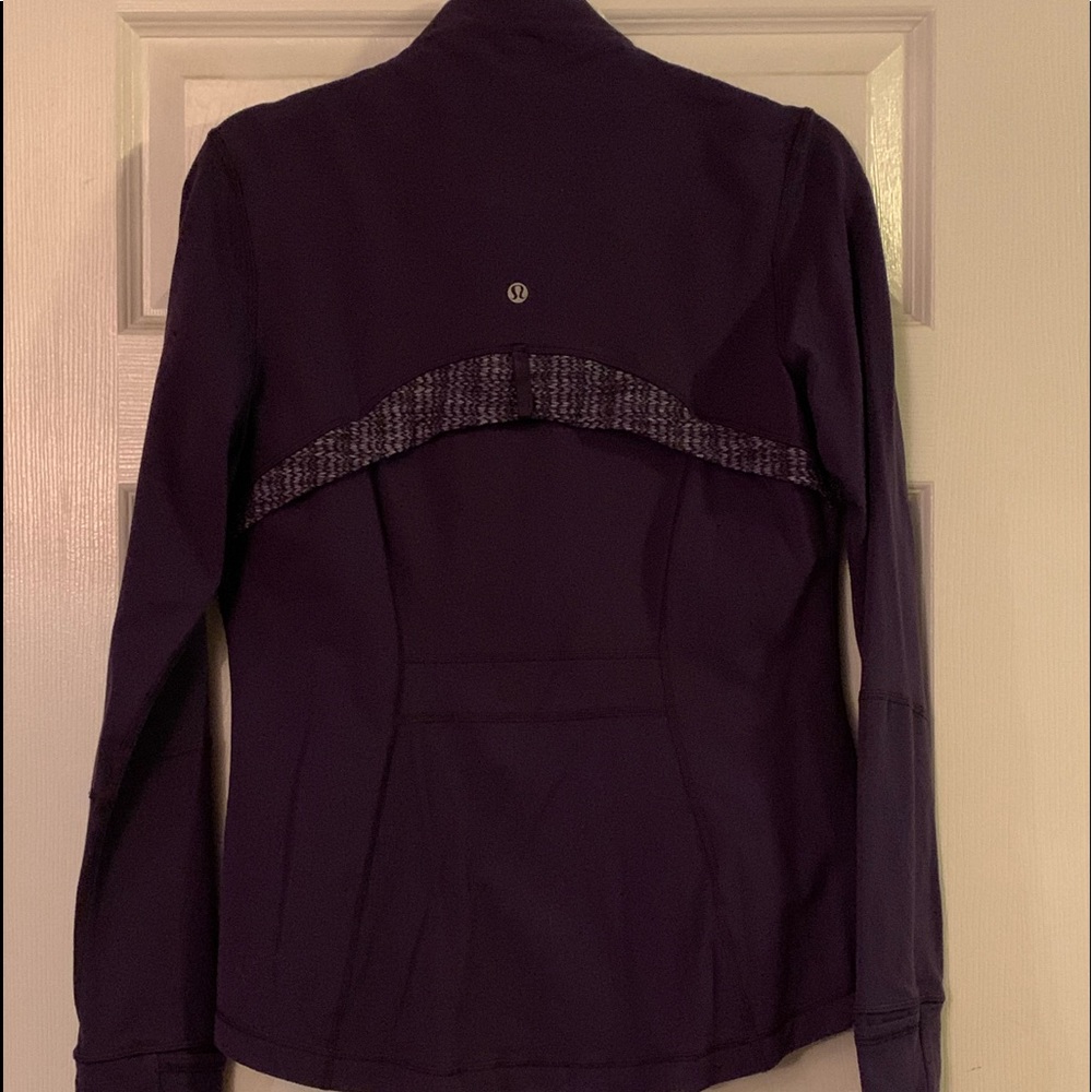 Lululemon full zip - Picture 3 of 4